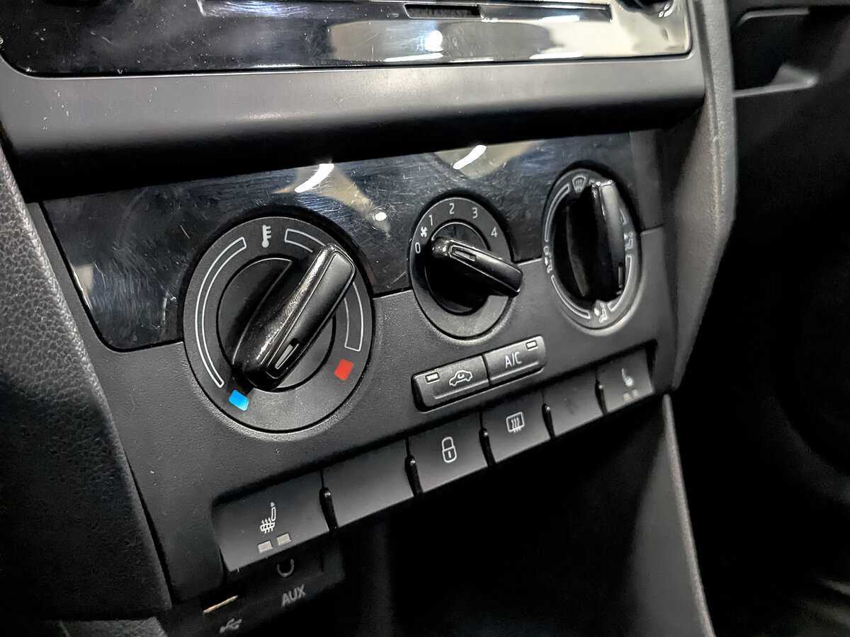 Б/У Шкода Рапид 2017 года. Фото: #20