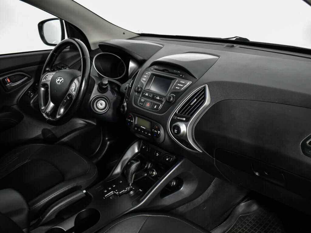 Б/У Хендай ай-икс35 2014 года. Фото: #10