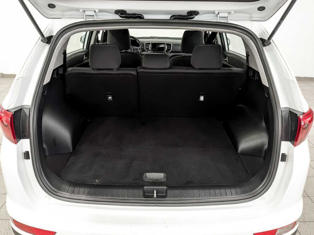 Б/У Киа Спортейдж 2016 года. Фото: #9