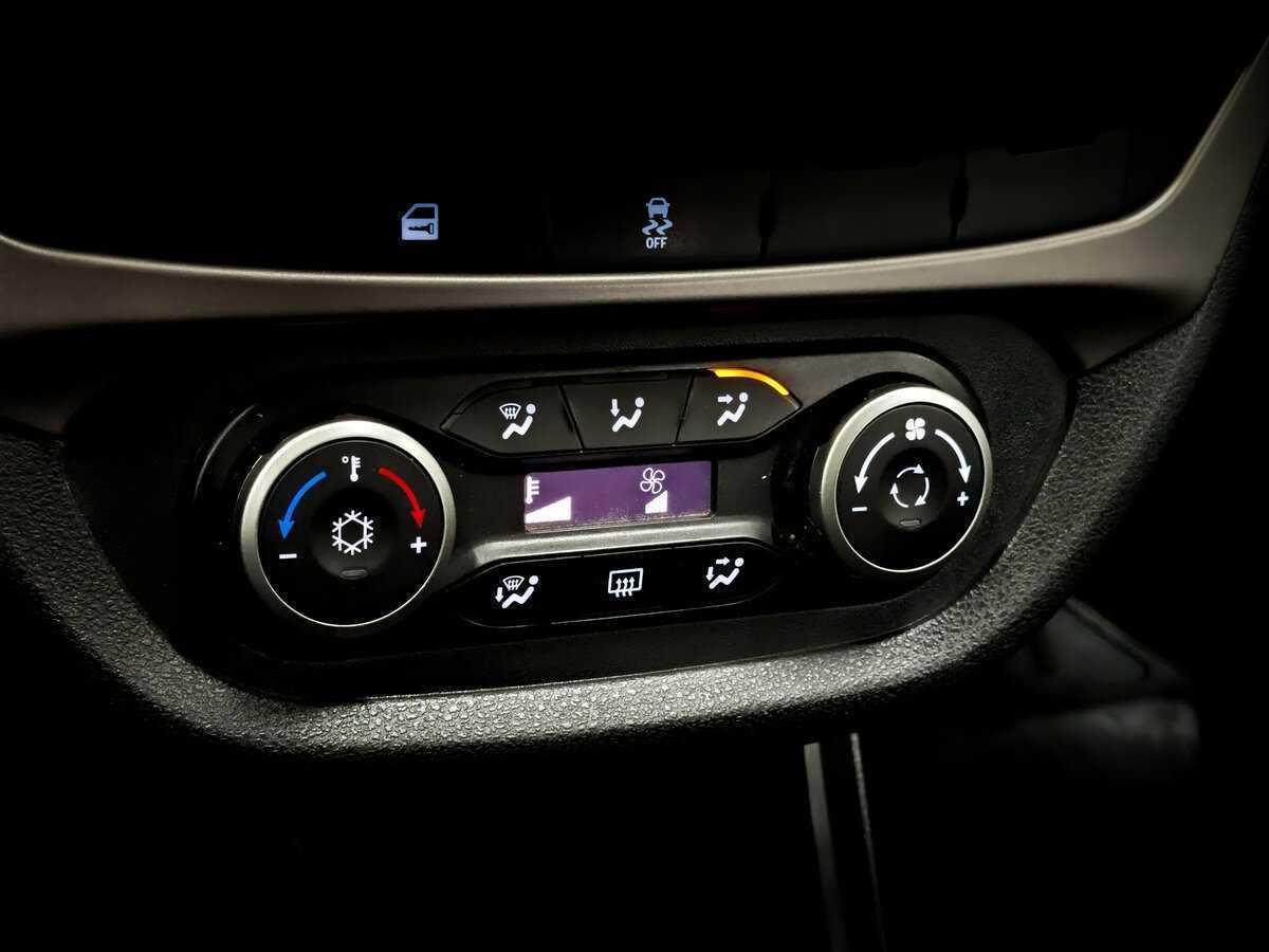 Б/У Лада (ВАЗ) Веста 2016 года. Фото: #24