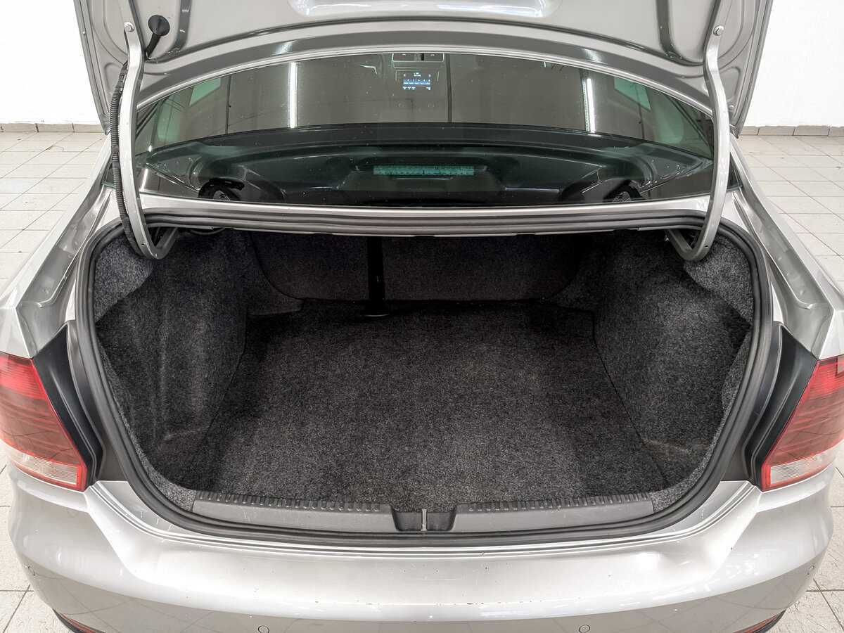 Б/У Фольксваген Поло 2018 года. Фото: #9