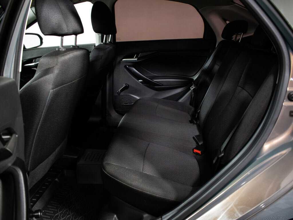 Б/У Лада (ВАЗ) Веста 2021 года. Фото: #8