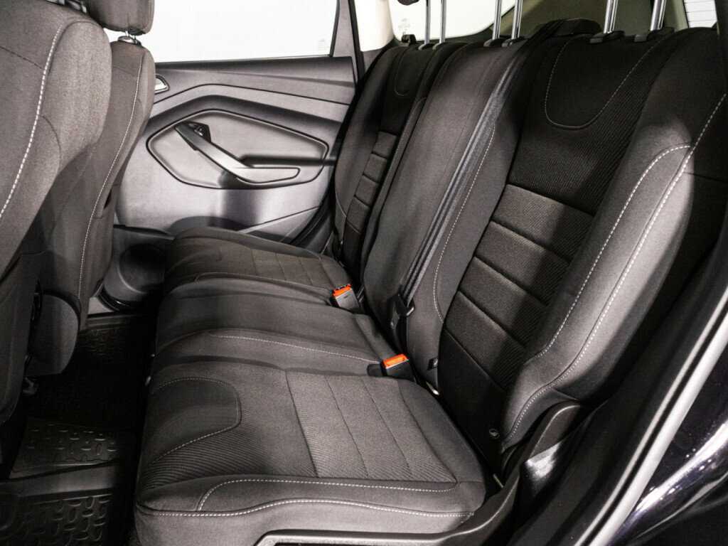 Б/У Форд Куга 2016 года. Фото: #9