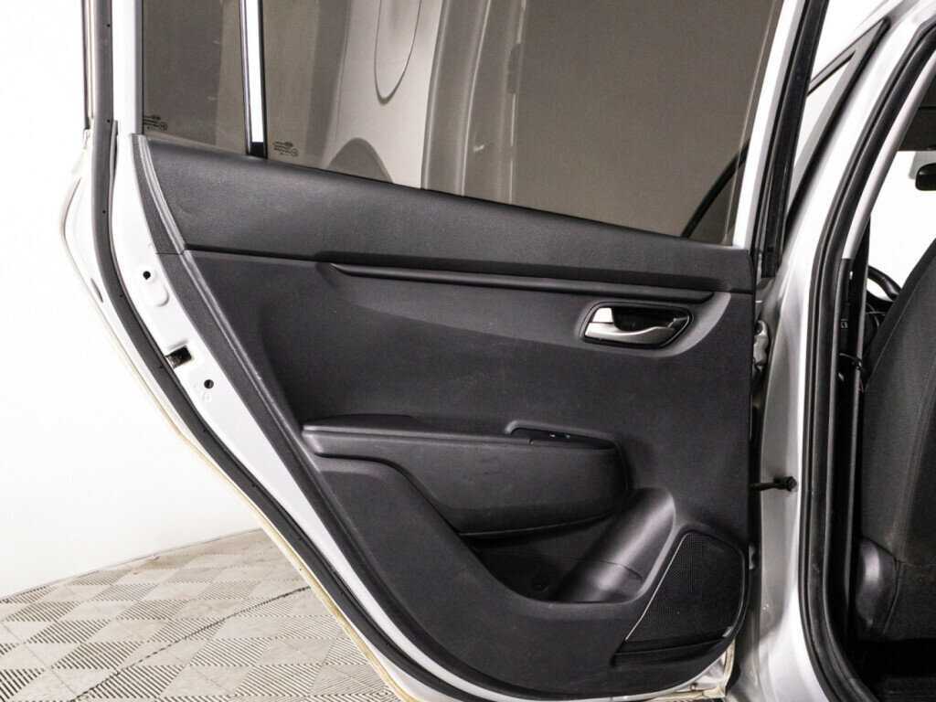 Б/У Киа Рио 2020 года. Фото: #23