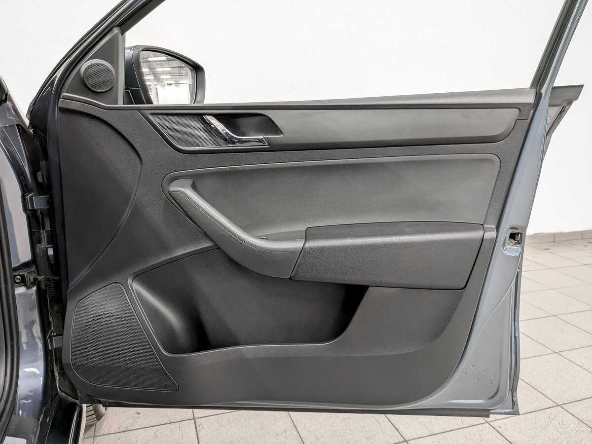 Б/У Шкода Рапид 2016 года. Фото: #21