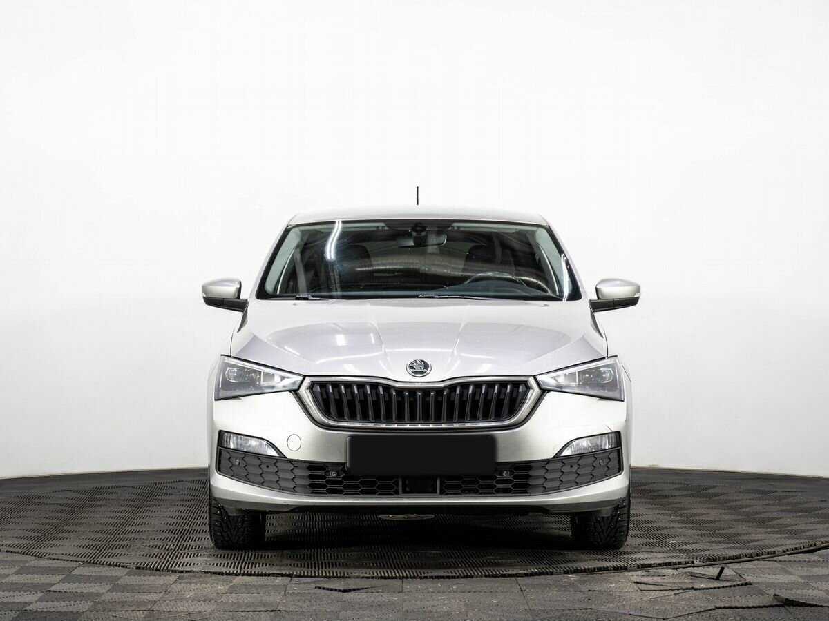 Б/У Шкода Рапид 2020 года. Фото: #1