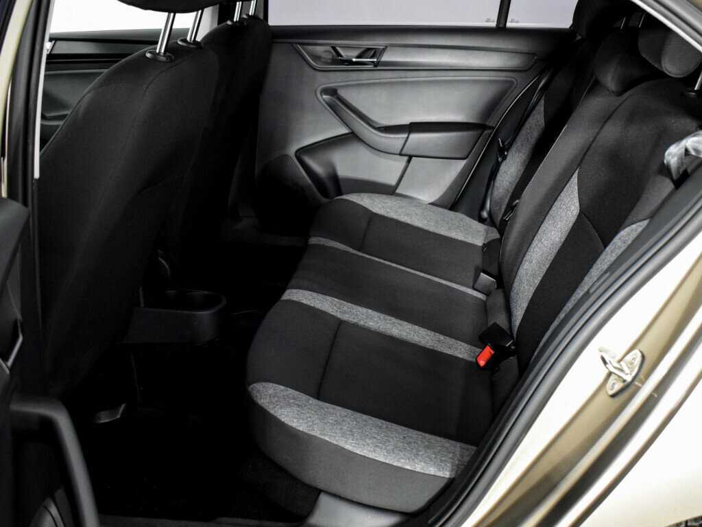 Б/У Шкода Рапид 2021 года. Фото: #7