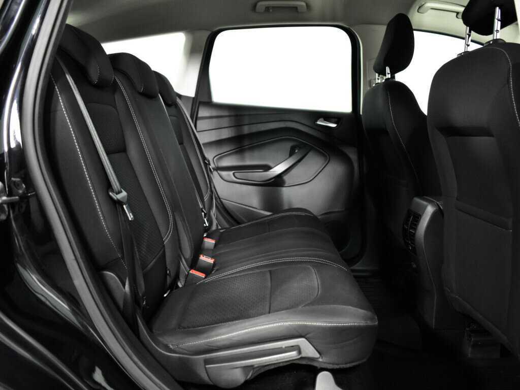 Б/У Форд Куга 2017 года. Фото: #9