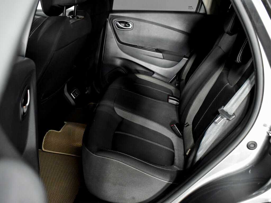 Б/У Рено Каптюр 2020 года. Фото: #10