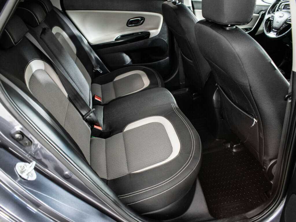 Б/У Киа Сид 2016 года. Фото: #4