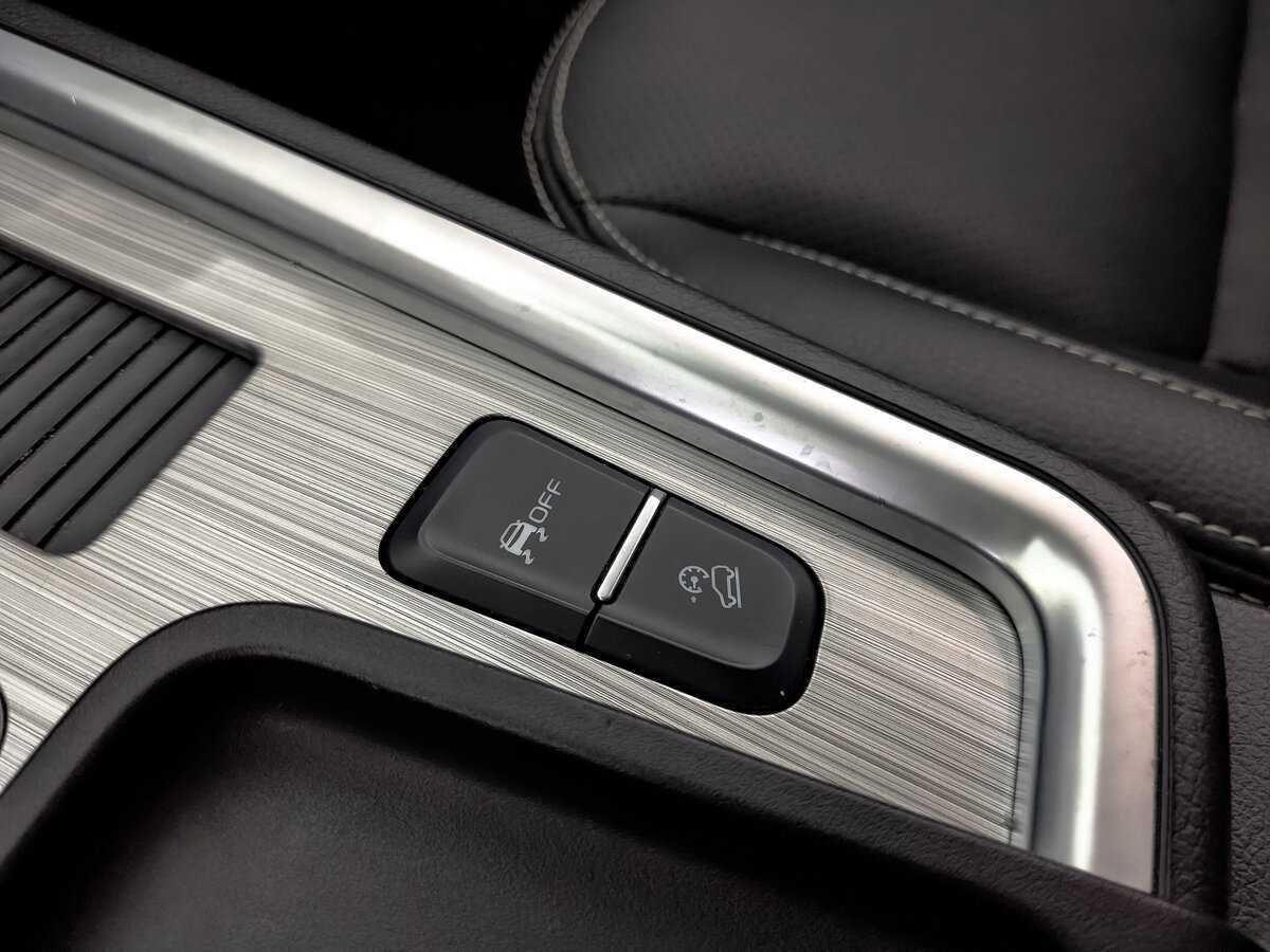 Б/У Джили Эмгранд Икс7 2019 года. Фото: #25