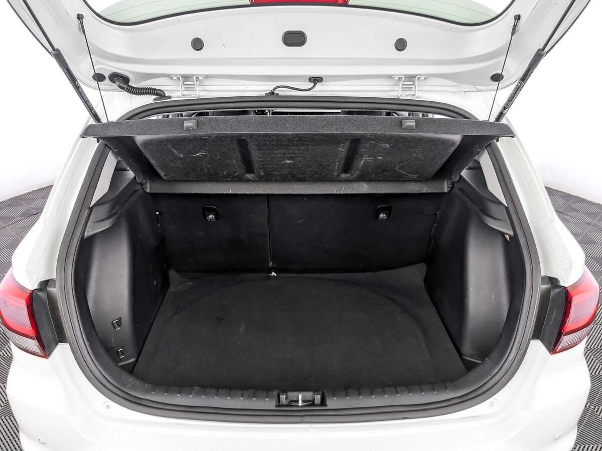 Б/У Киа Рио 2019 года. Фото: #9