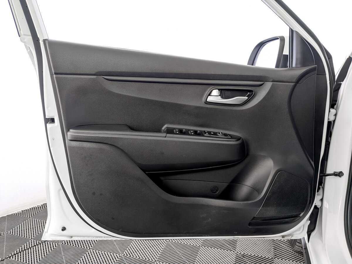 Б/У Киа Рио 2019 года. Фото: #18