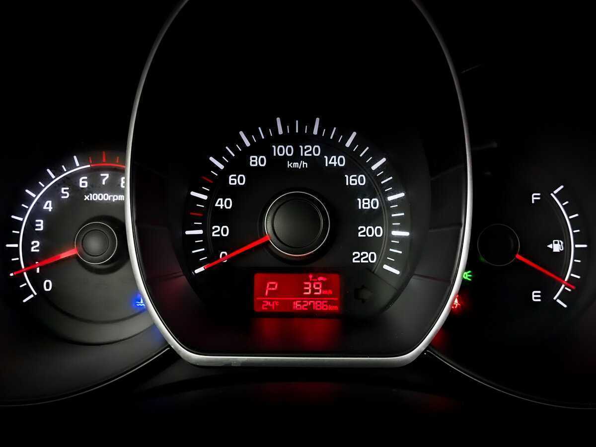 Б/У Киа Рио 2017 года. Фото: #12