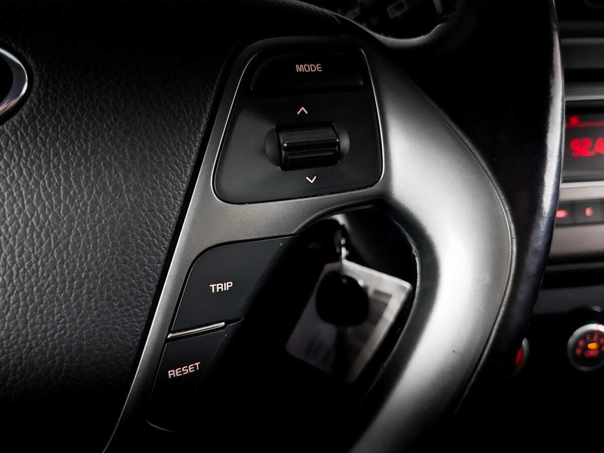 Б/У Киа Рио 2017 года. Фото: #25