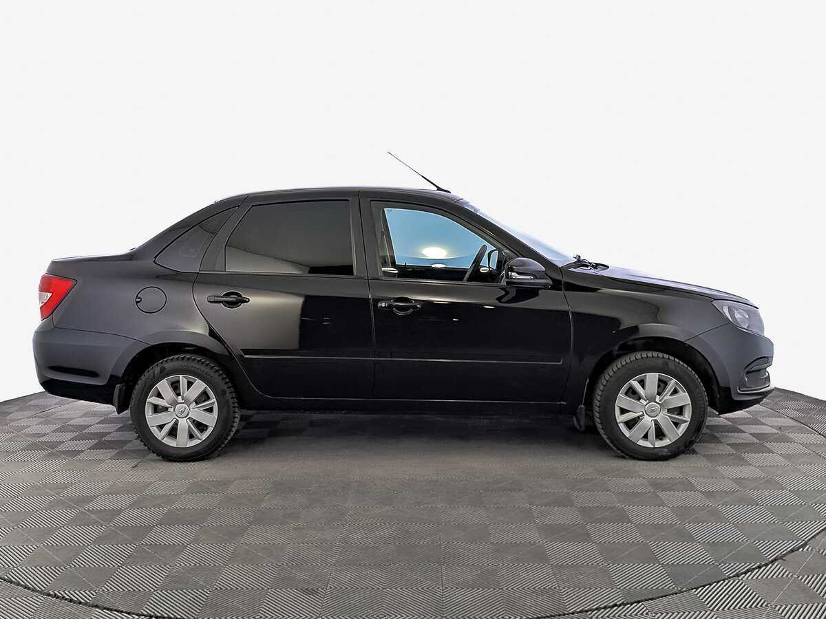 Б/У Лада (ВАЗ) Гранта 2022 года. Фото: #3