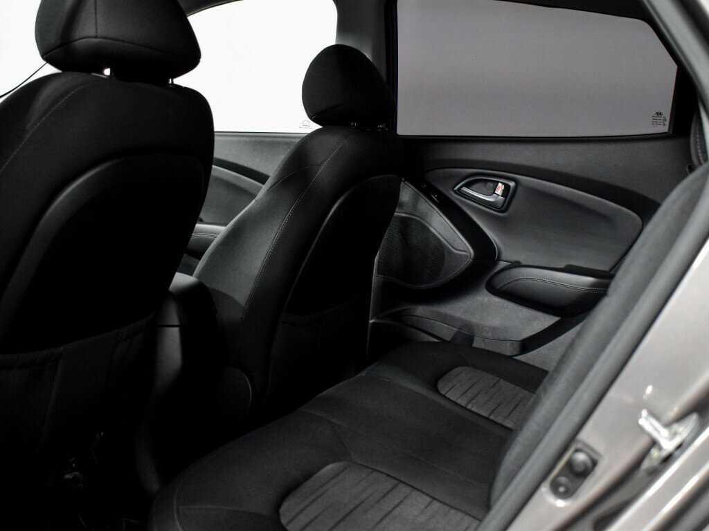 Б/У Хендай ай-икс35 2015 года. Фото: #11