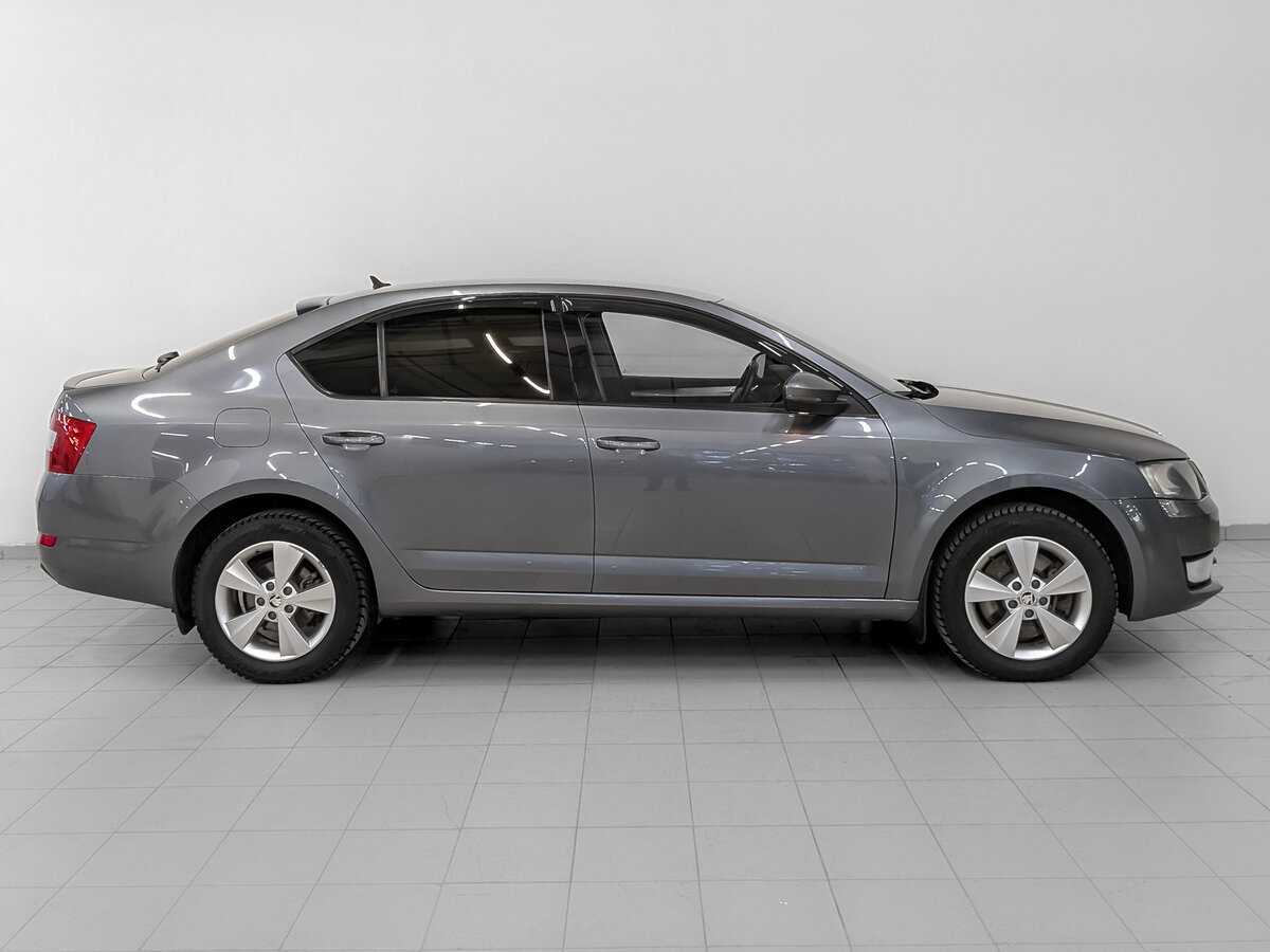 Б/У Шкода Октавия 2016 года. Фото: #3