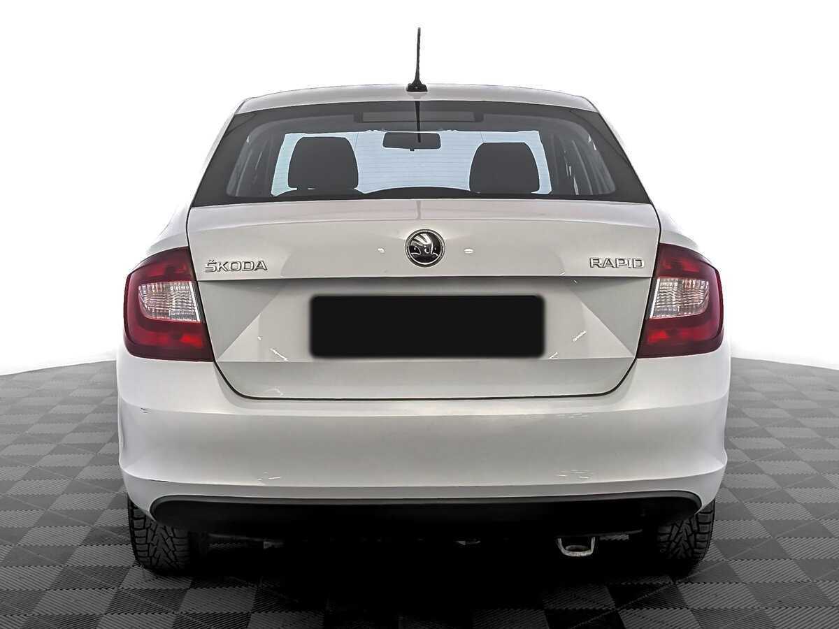 Б/У Шкода Рапид 2017 года. Фото: #5