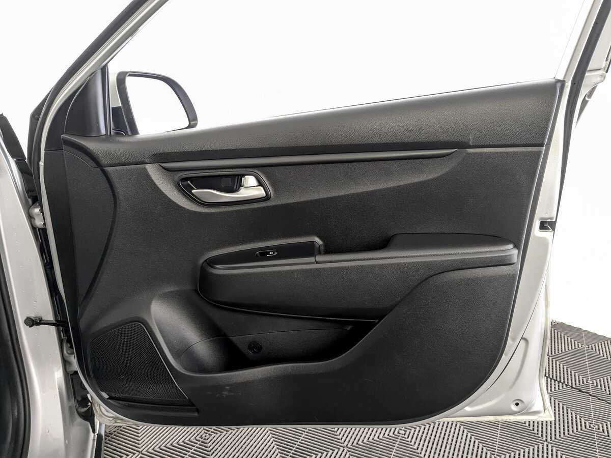 Б/У Киа Рио 2020 года. Фото: #21