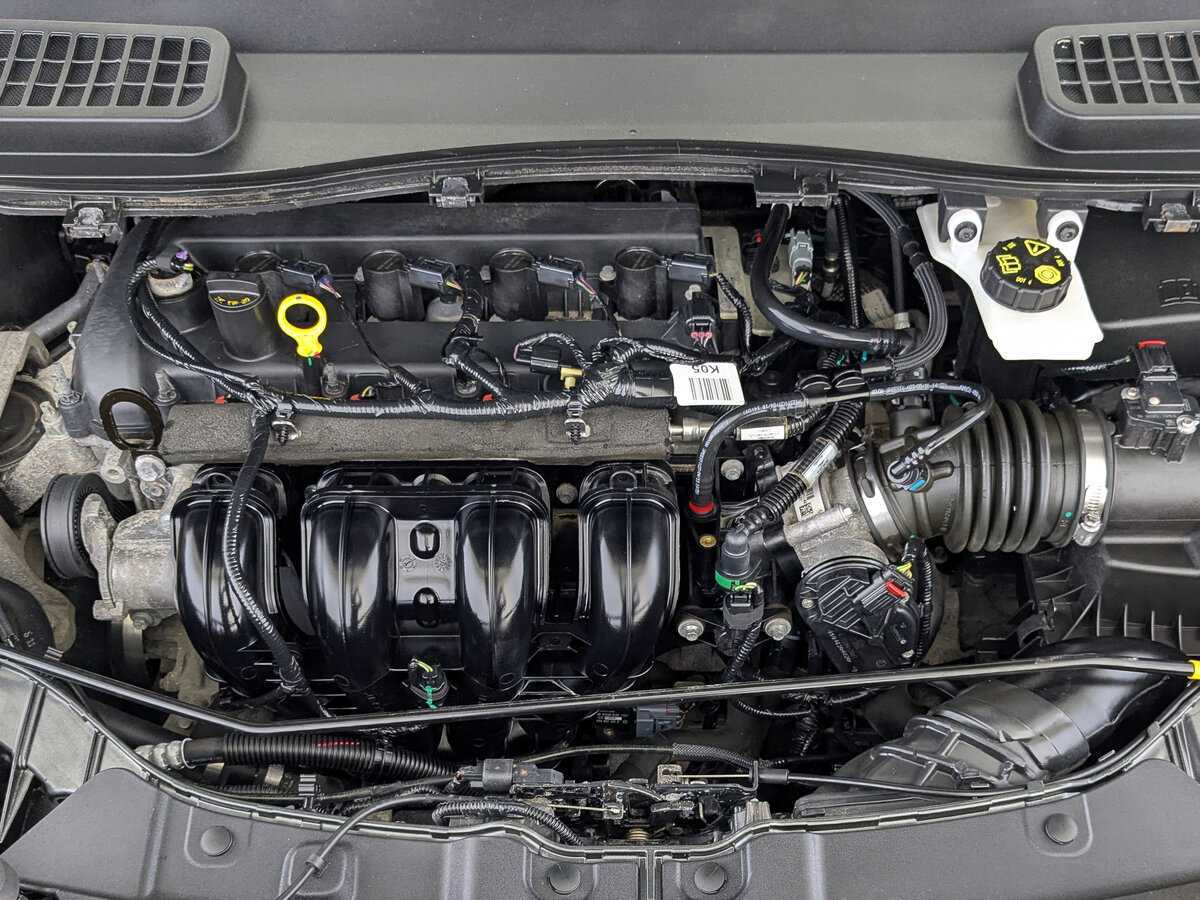 Б/У Форд Куга 2018 года. Фото: #8