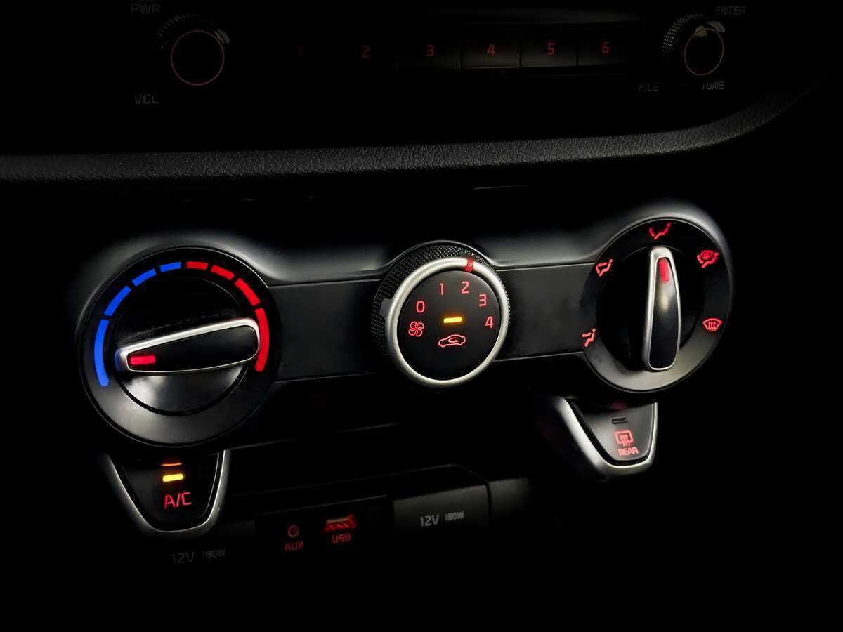 Б/У Киа Рио 2020 года. Фото: #23