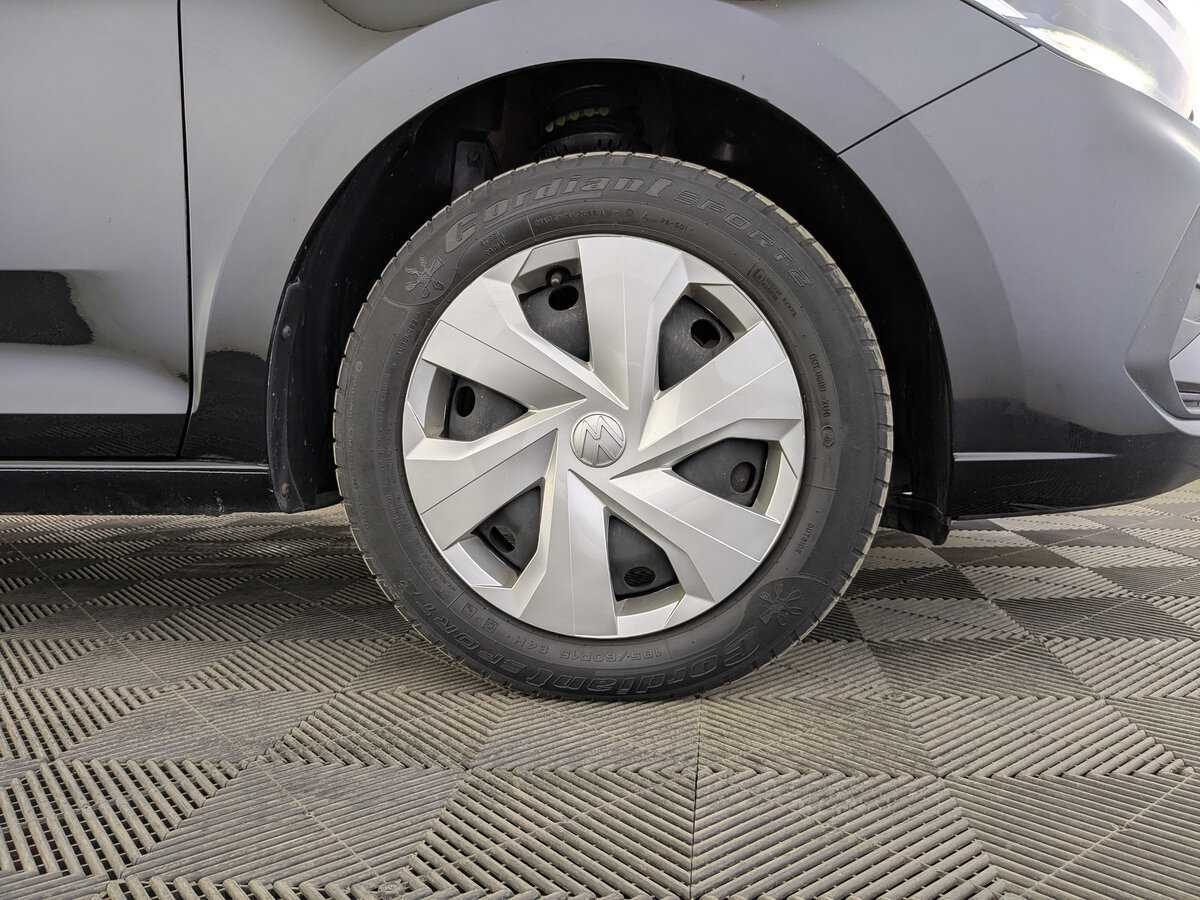 Б/У Фольксваген Поло 2020 года. Фото: #10