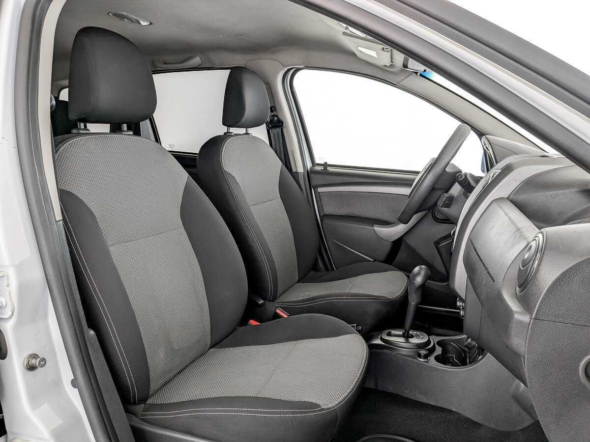 Б/У Рено Дастер 2015 года. Фото: #22