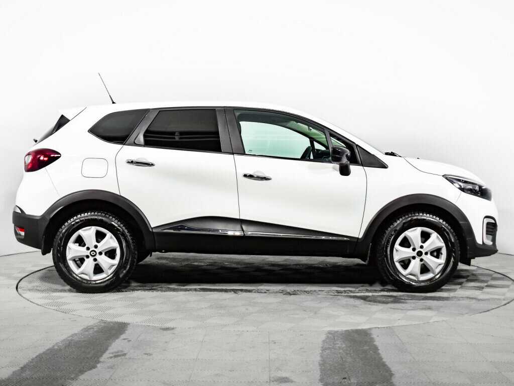 Б/У Рено Каптюр 2017 года. Фото: #3