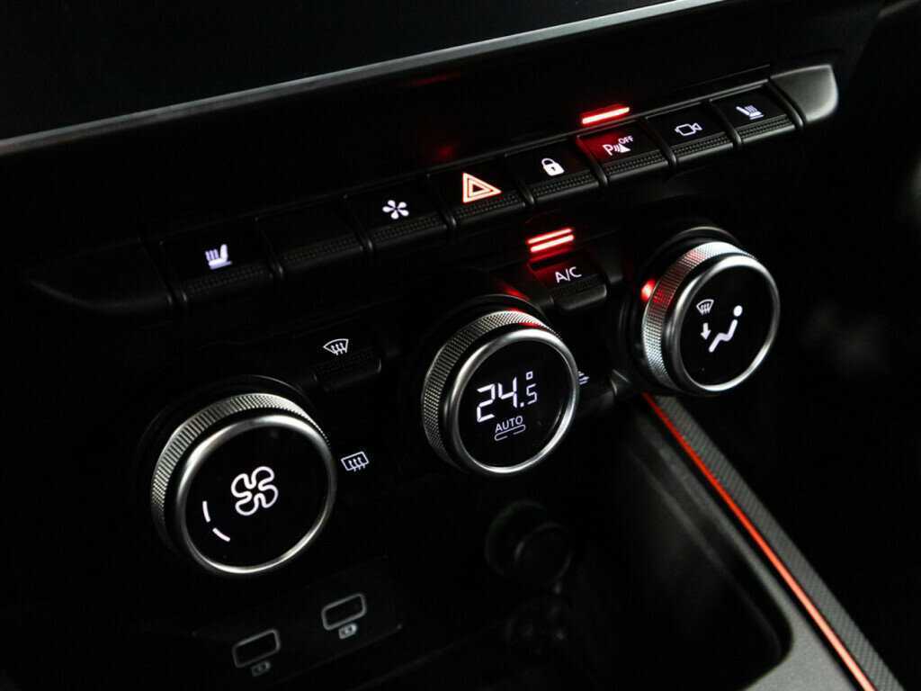 Б/У Рено Аркана 2021 года. Фото: #15