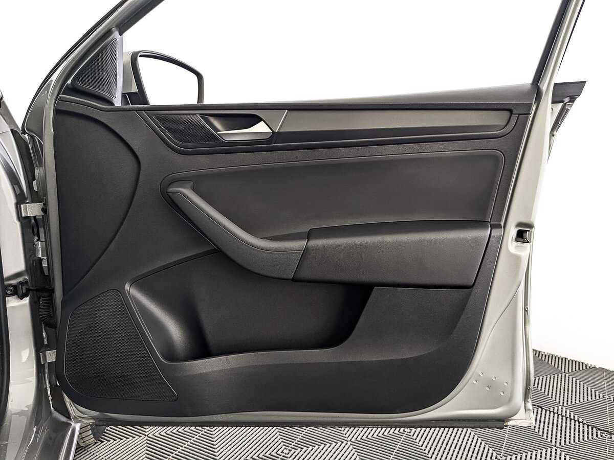 Б/У Фольксваген Поло 2021 года. Фото: #23