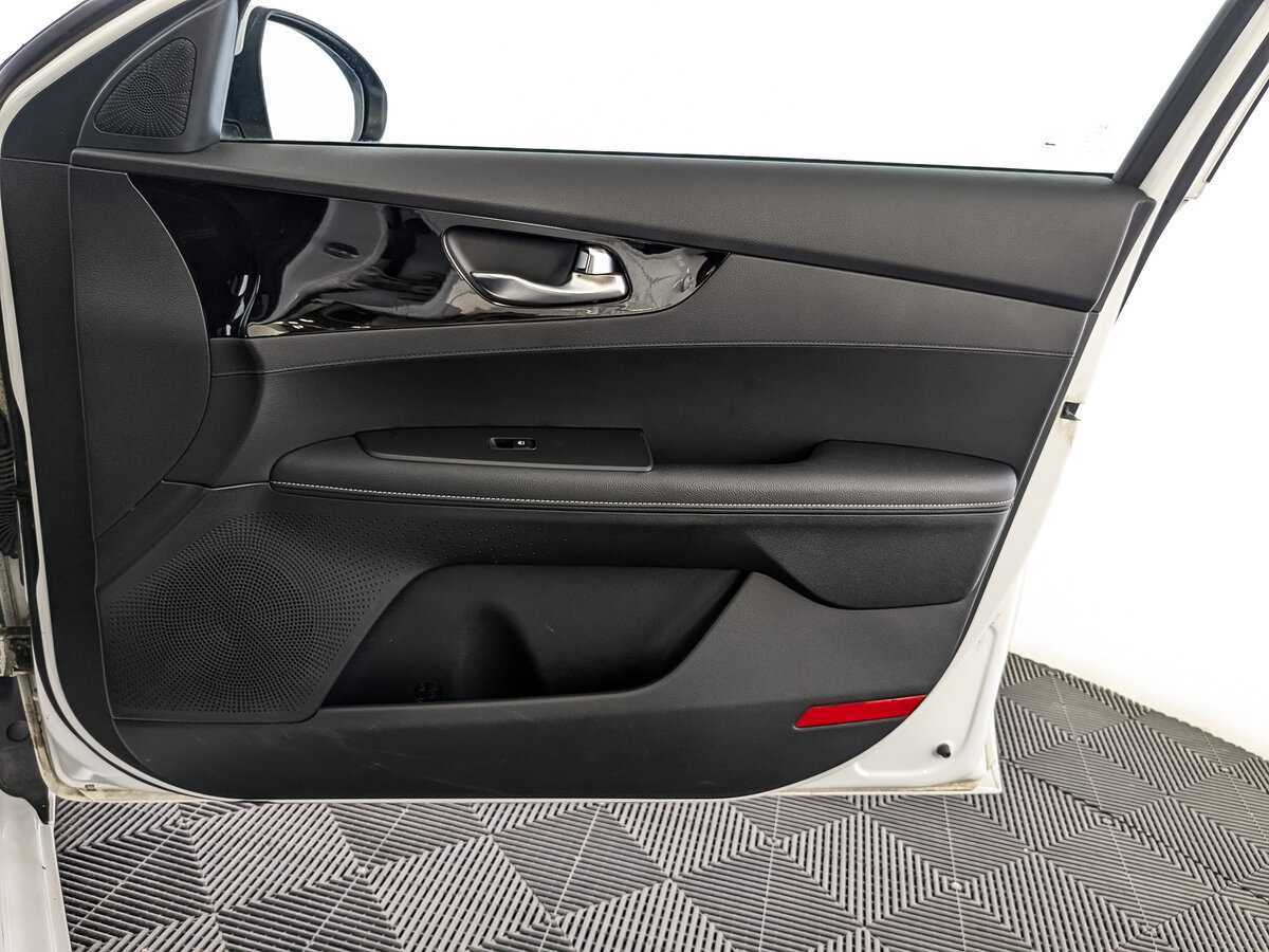 Б/У Киа Церато 2020 года. Фото: #22