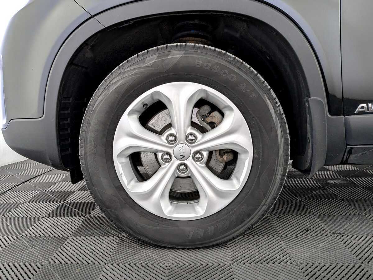 Б/У Киа Соренто 2015 года. Фото: #17