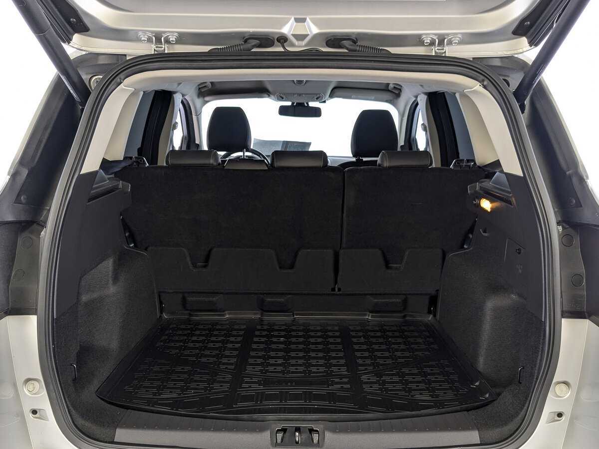 Б/У Форд Куга 2019 года. Фото: #9