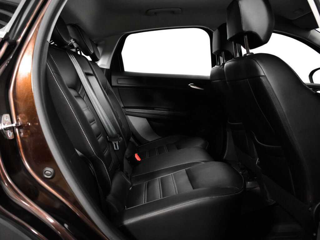 Б/У Рено Аркана 2019 года. Фото: #9