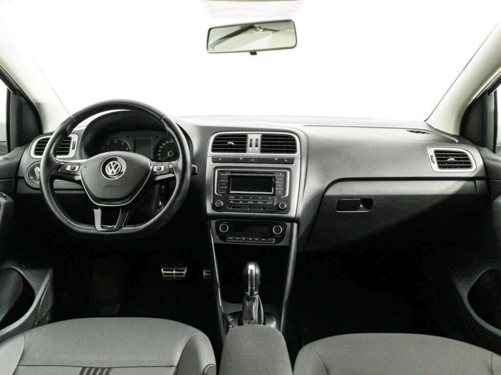 Б/У Фольксваген Поло 2016 года. Фото: #12