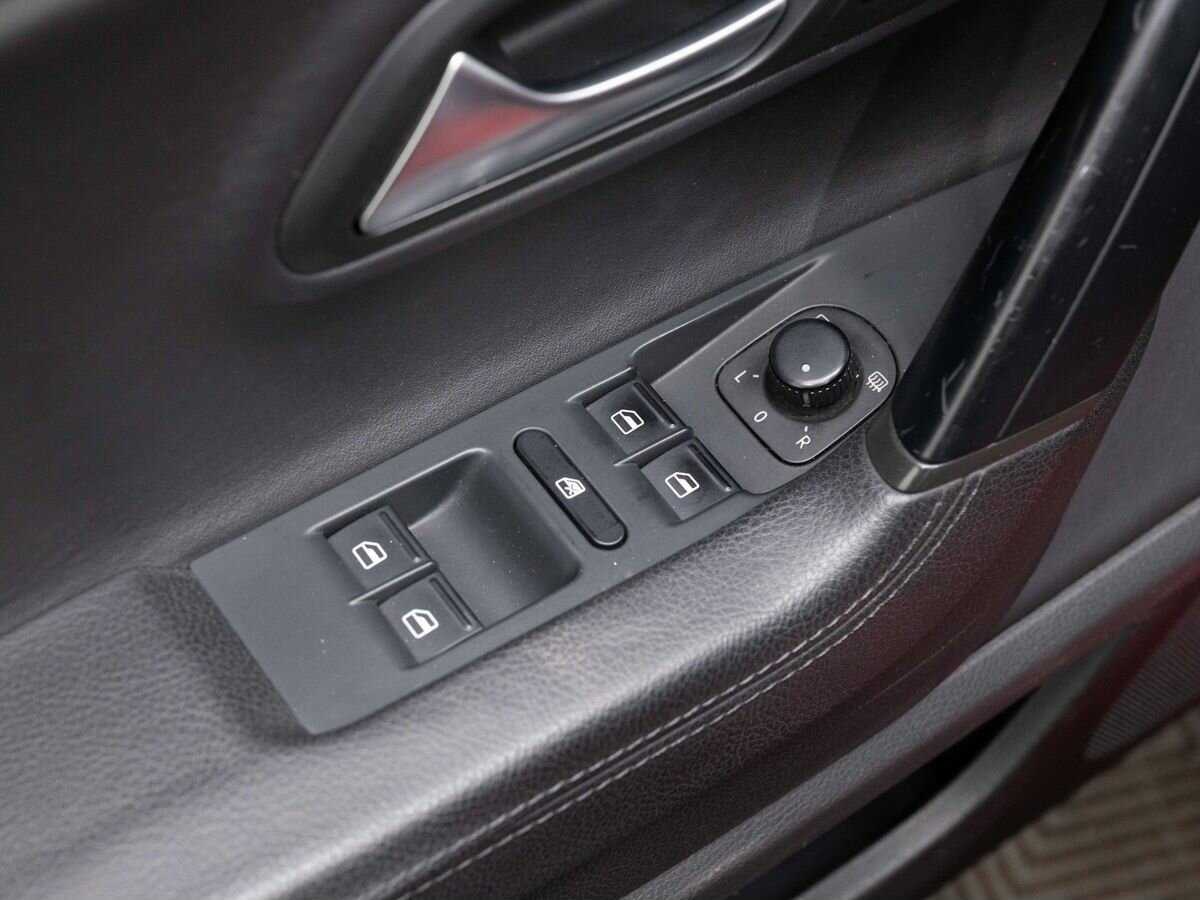 Б/У Фольксваген Пассат ЦЦ 2014 года. Фото: #23