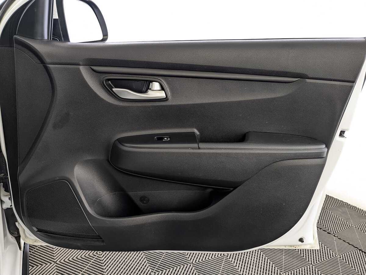 Б/У Киа Рио 2019 года. Фото: #23