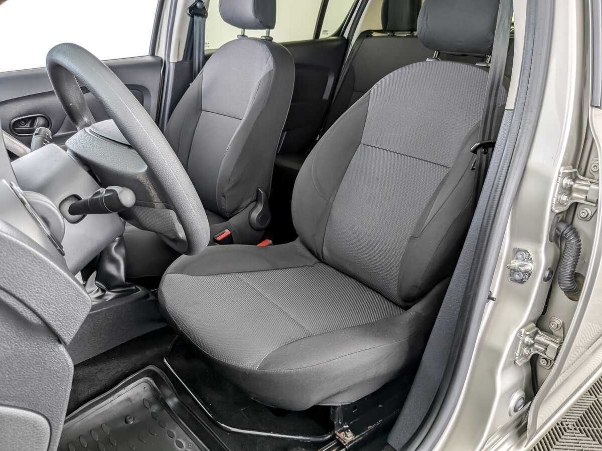 Б/У Рено Сандеро 2018 года. Фото: #19