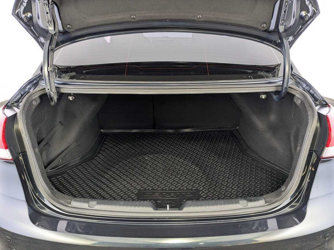 Б/У Киа Церато 2019 года. Фото: #8