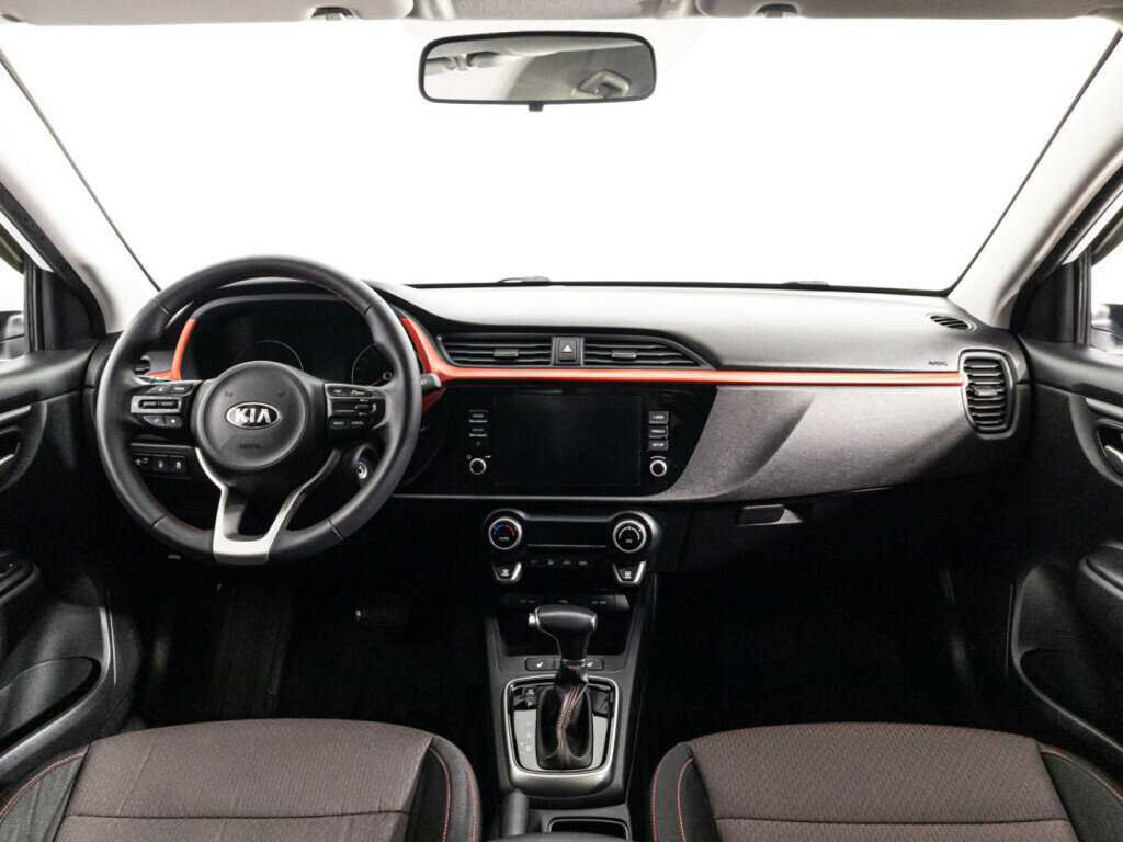 Б/У Киа Рио 2021 года. Фото: #13