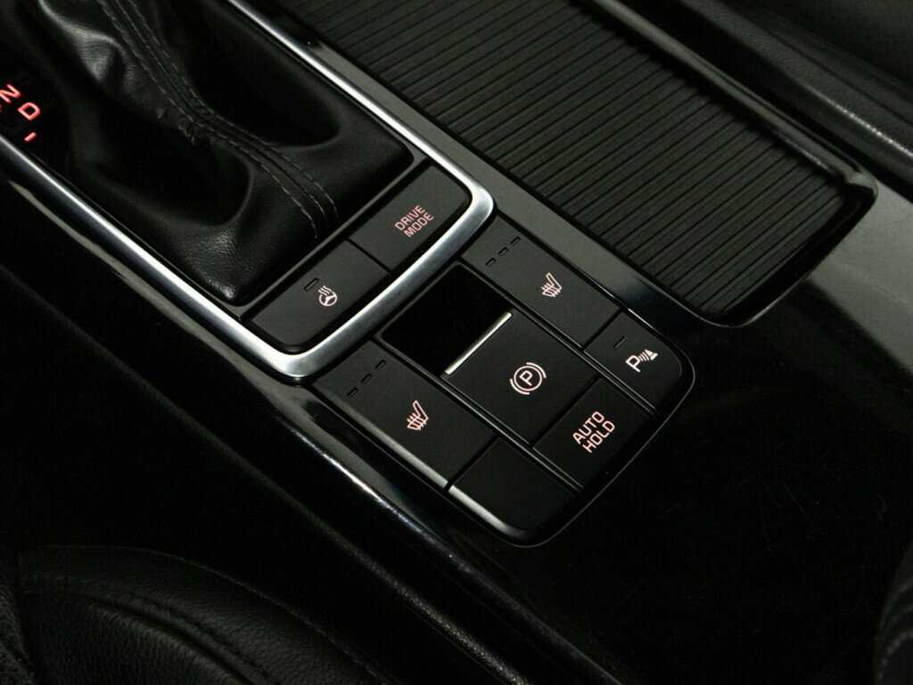 Б/У Киа Оптима 2017 года. Фото: #18