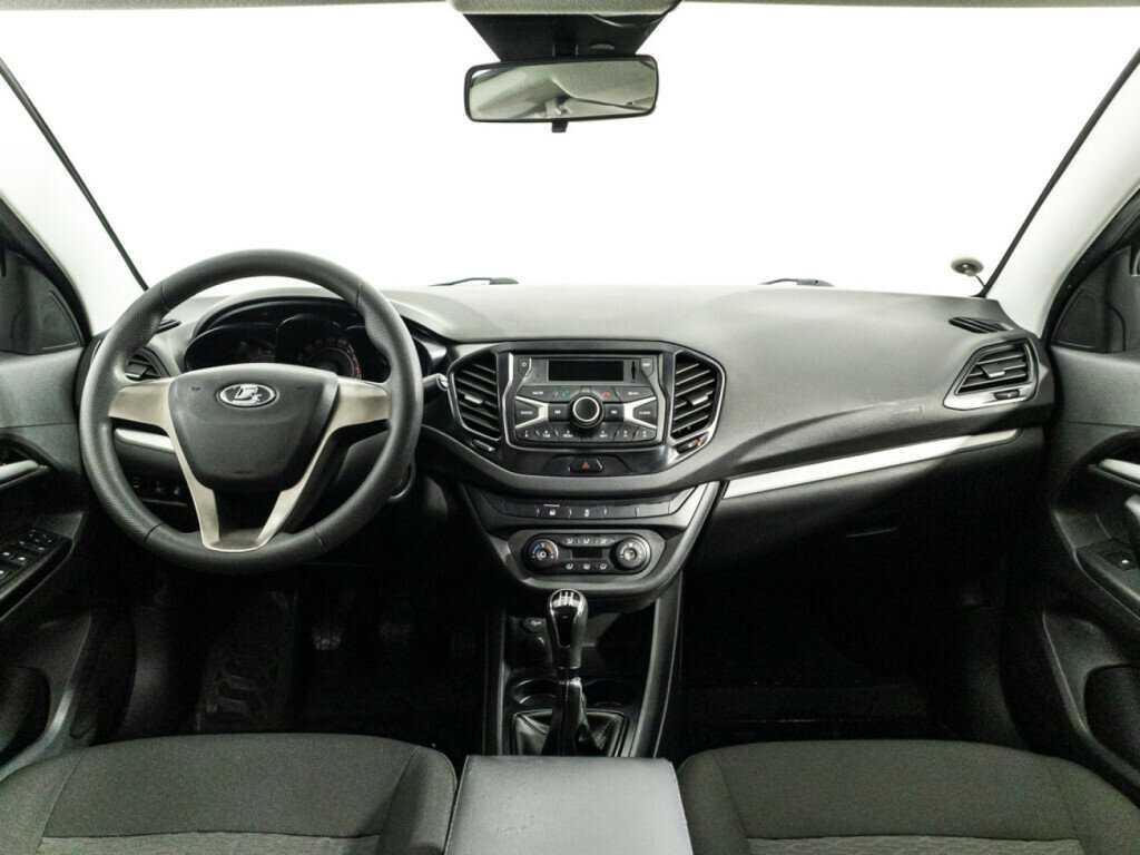 Б/У Лада (ВАЗ) Веста 2017 года. Фото: #12