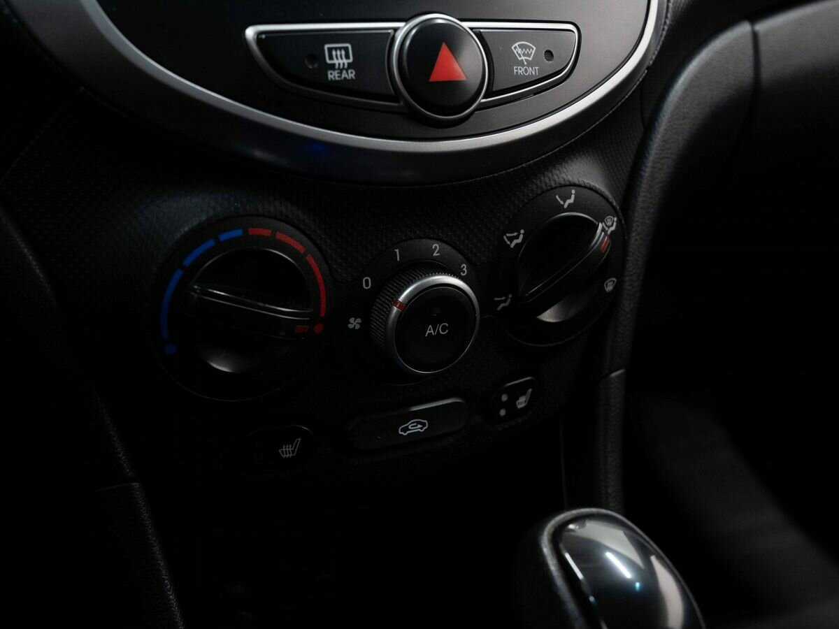 Б/У Хендай Солярис 2015 года. Фото: #17