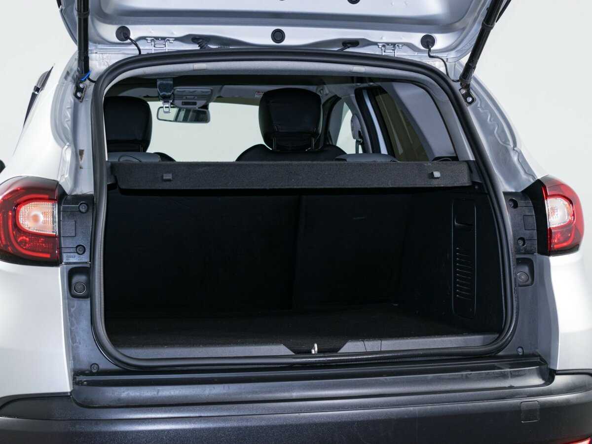 Б/У Рено Каптюр 2020 года. Фото: #6