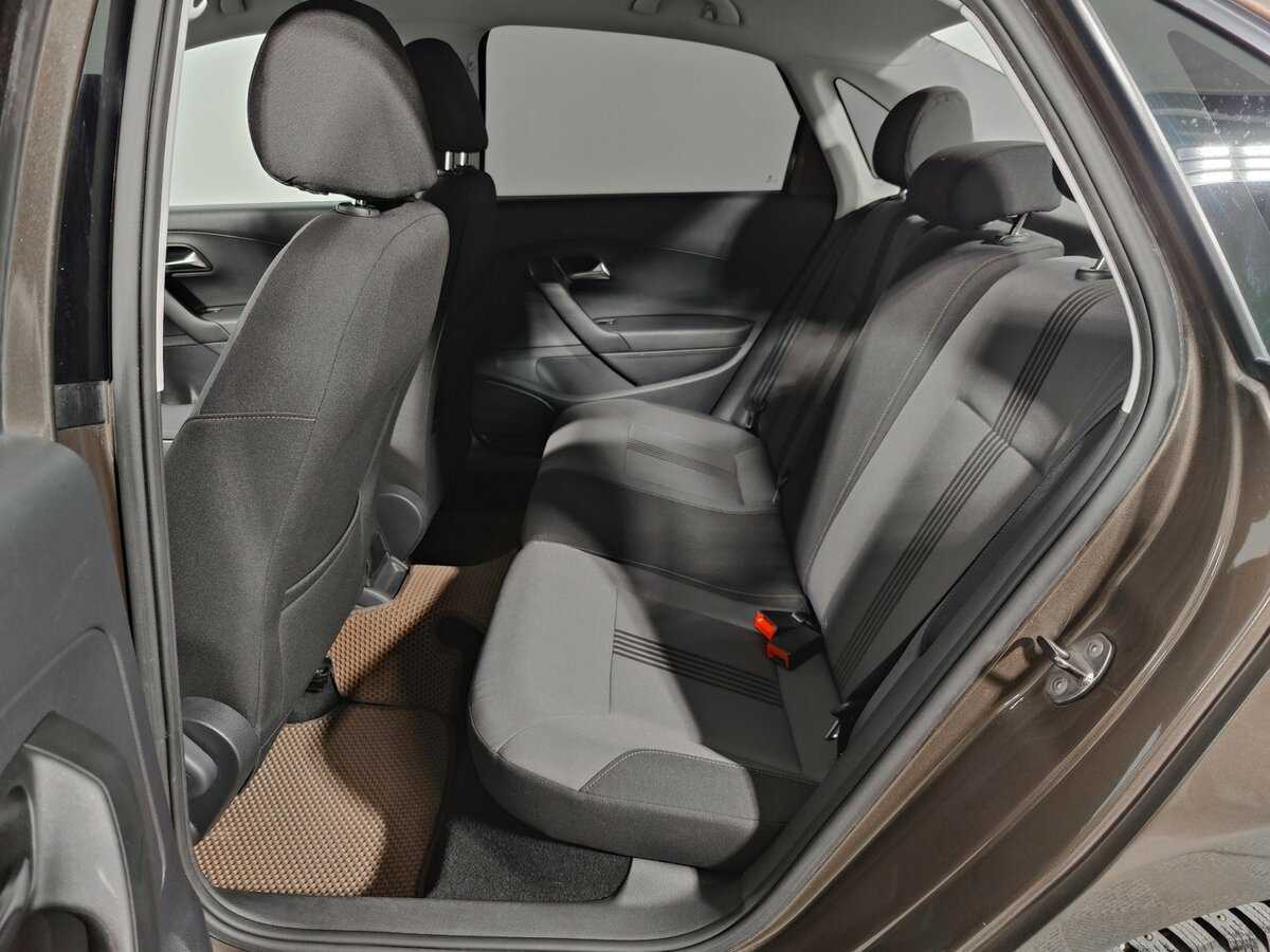 Б/У Фольксваген Поло 2016 года. Фото: #12