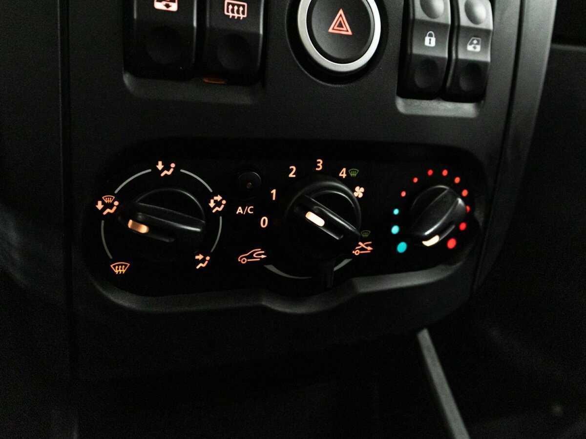 Б/У Лада (ВАЗ) Ларгус 2018 года. Фото: #14