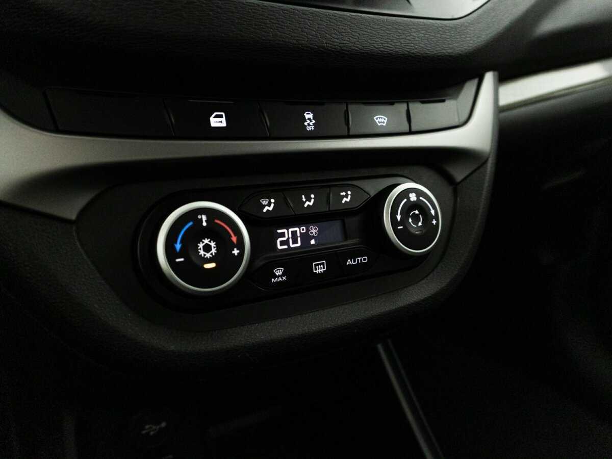 Б/У Лада (ВАЗ) Веста 2019 года. Фото: #15