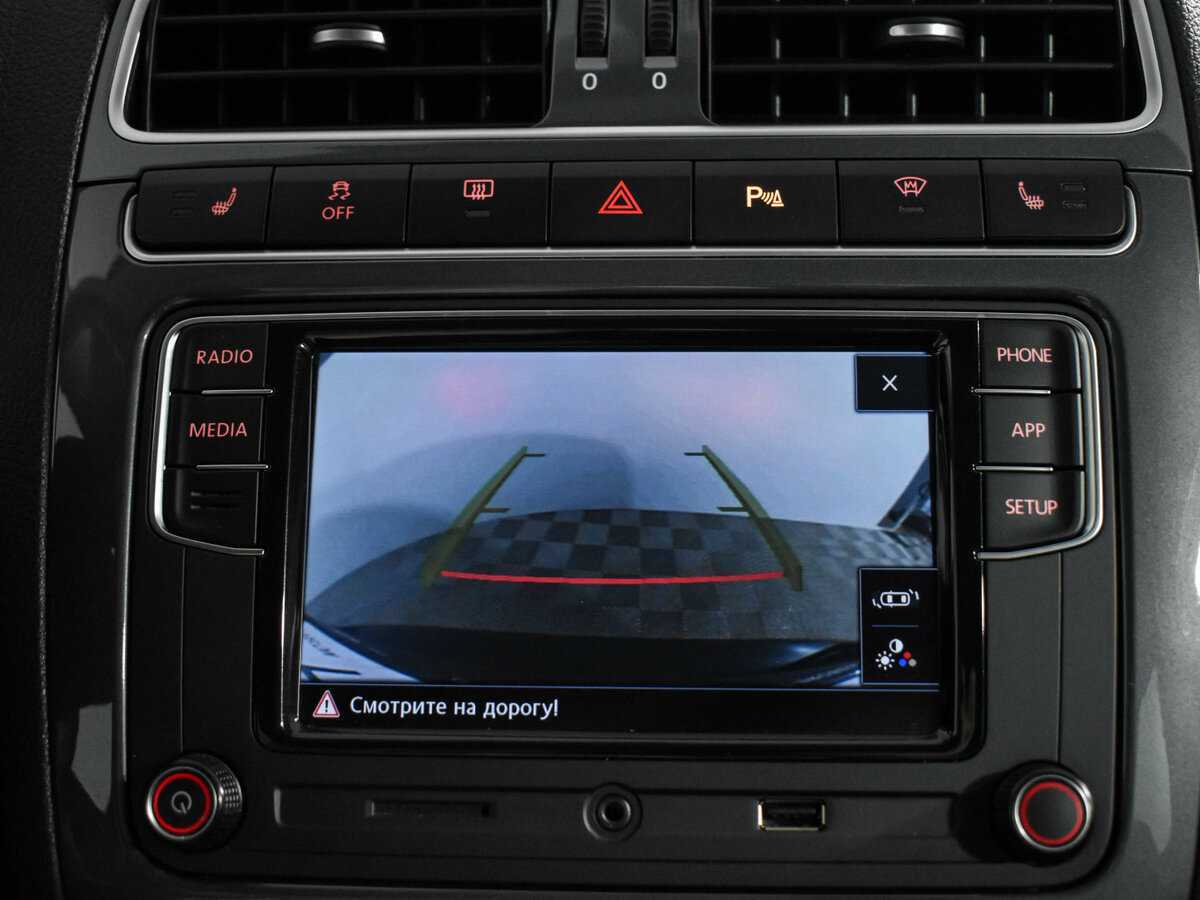 Б/У Фольксваген Поло 2019 года. Фото: #16