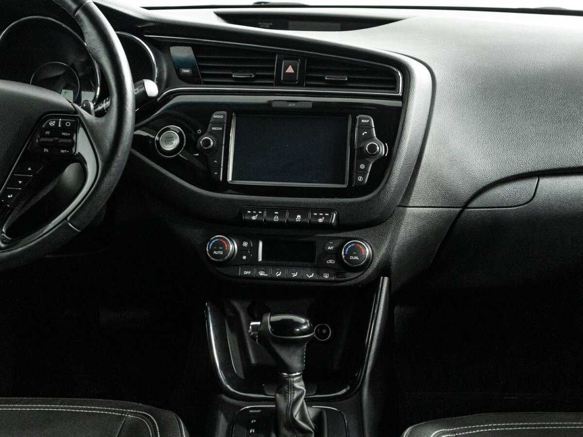 Б/У Киа Сид 2018 года. Фото: #13